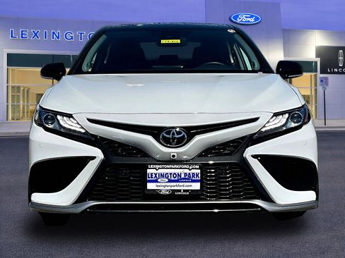 Used 2024 Toyota Camry XSE w/ Navigation Package FWD image 2