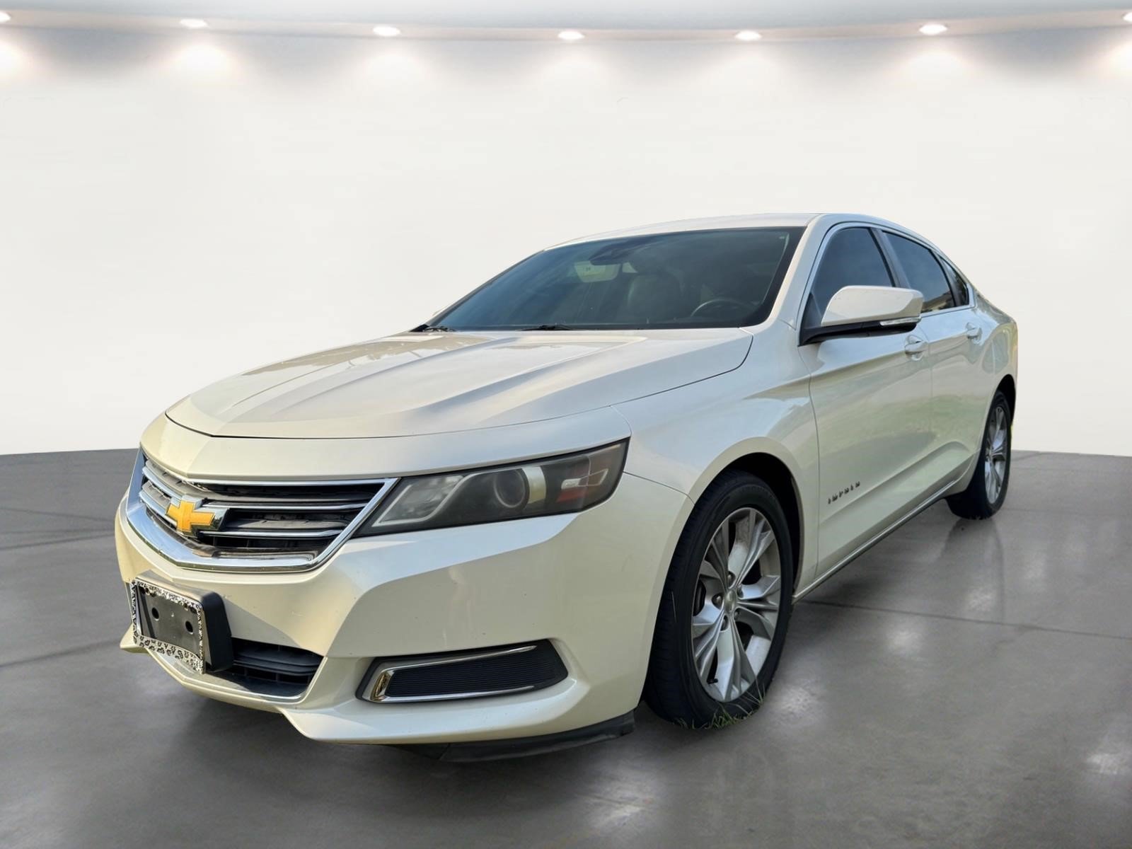 Used 2014 Chevrolet Impala LT w/ Premium Seating Package FWD image 2