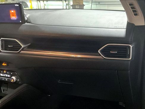 Used 2023 MAZDA CX-5 Carbon Edition image 13