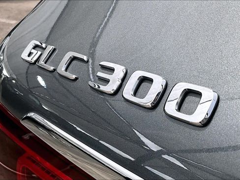 Used 2020 Mercedes-Benz GLC 300 image 31