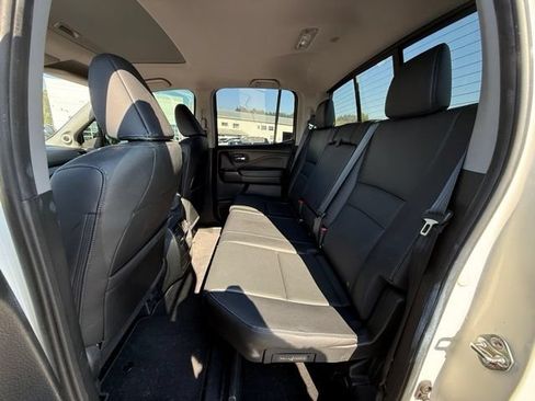 Used 2019 Honda Ridgeline RTL-T image 12