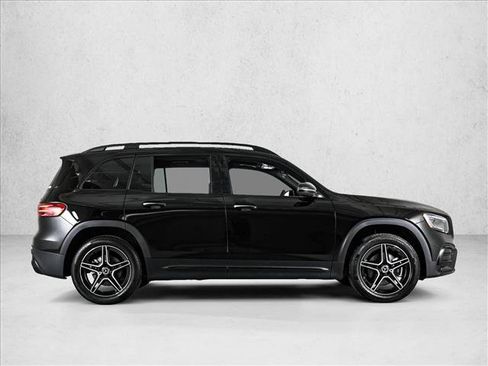 New 2026 Mercedes-Benz GLB 250 4MATIC image 4