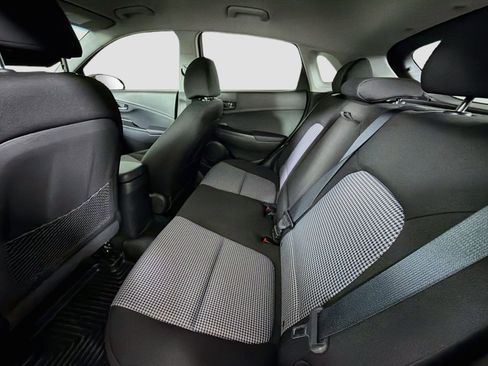 Used 2021 Hyundai Kona SEL FWD image 25