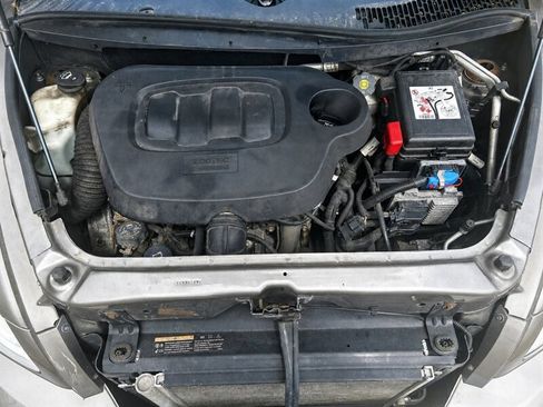 Used 2011 Chevrolet HHR LT FWD image 14