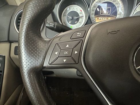 Used 2012 Mercedes-Benz C 250 Sedan image 33