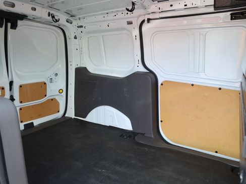 Used 2022 Ford Transit Connect XLT FWD image 14