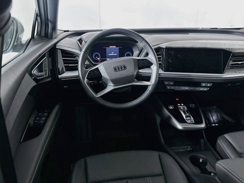 Used 2024 Audi Q4 e-tron Premium Plus AWD/4WD image 17