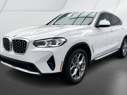New 2025 BMW X4 xDrive30i w/ Convenience Package