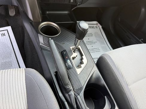 Used 2013 Toyota RAV4 XLE image 31