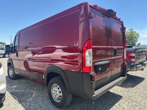 Used 2023 RAM ProMaster 2500 w/ Driver Convenience Group FWD image 2