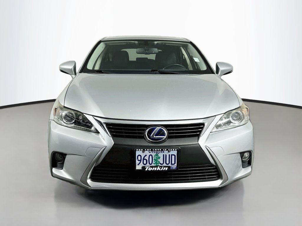 Used 2015 Lexus CT 200h w/ Seat Comfort Package FWD image 3