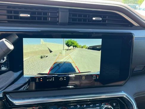 Used 2025 GMC Sierra 3500 Denali w/ Denali Reserve Package image 22