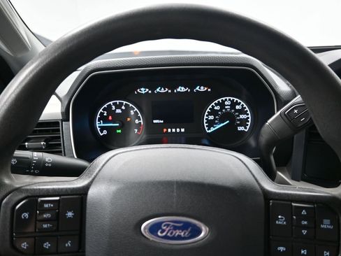 Used 2021 Ford F150 XLT image 16