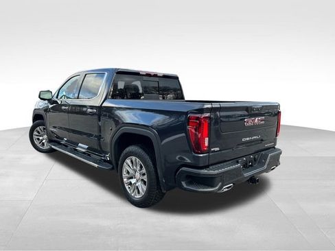 Used 2022 GMC Sierra 1500 Denali image 8