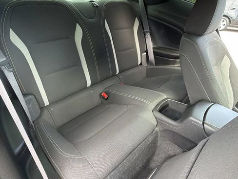 Used 2016 Chevrolet Camaro SS RWD image 26