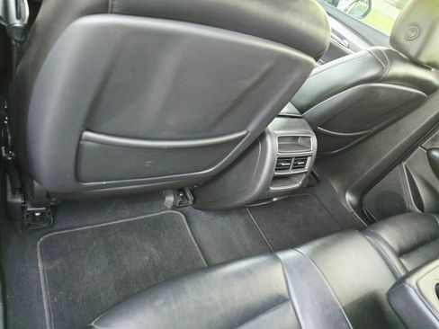 Used 2017 Cadillac XT5 Luxury w/ Driver Awareness Package image 39