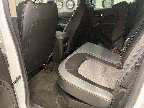 Used 2015 Chevrolet Colorado Z71 image 28