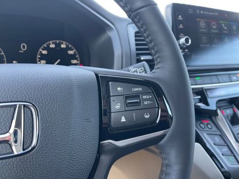 Certified 2026 Honda Odyssey Elite image 33