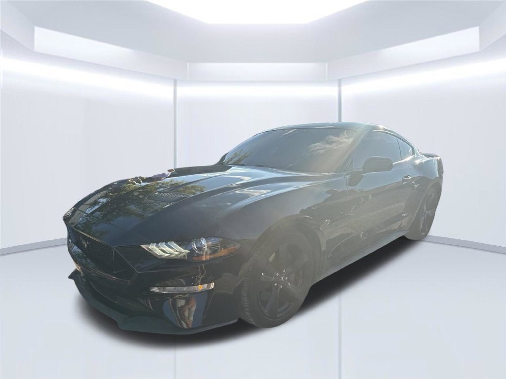 Used 2021 Ford Mustang GT w/ Equipment Group 301A RWD image 2