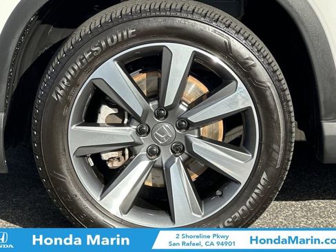Certified 2024 Honda Pilot Elite image 37