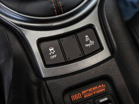 Used 2017 Toyota 86 860 Special Edition RWD image 26