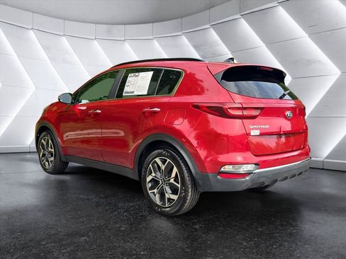 Used 2021 Kia Sportage EX w/ EX Technology Package AWD/4WD image 3