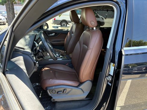 Used 2018 Audi Q7 3.0T Prestige w/ Prestige Package AWD/4WD image 10