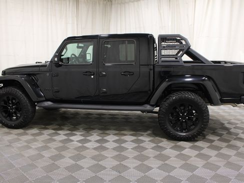 Used 2023 Jeep Gladiator Overland AWD/4WD image 34
