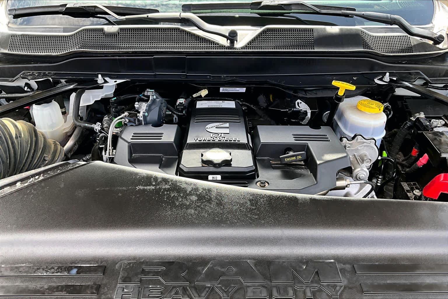 Used 2024 RAM 3500 Limited w/ Safety Group AWD/4WD image 32