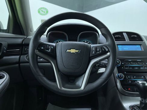 Used 2014 Chevrolet Malibu LS image 20