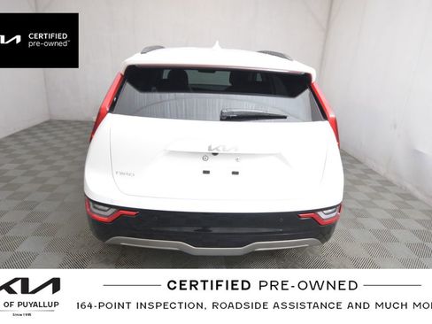 Certified 2023 Kia Niro Wave w/ Wave Preserve Package image 7