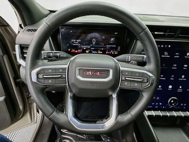 Used 2025 GMC Terrain Elevation AWD/4WD image 12