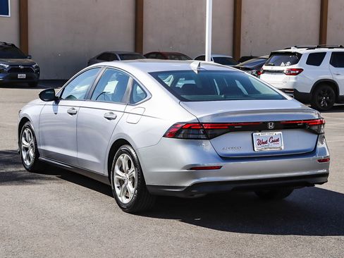 Used 2023 Honda Accord LX image 10