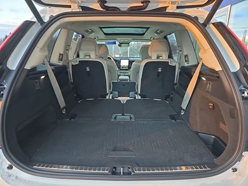 New 2026 Volvo XC90 B6 Ultra w/ Protection Package AWD/4WD image 24