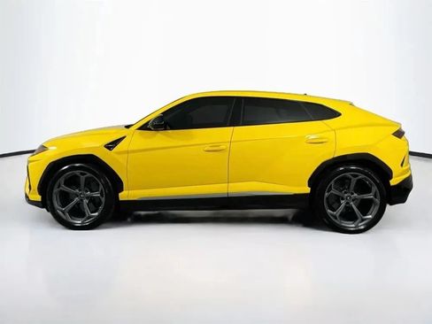 Used 2019 Lamborghini Urus AWD/4WD image 3