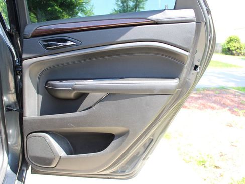 Used 2015 Cadillac SRX Luxury FWD image 35