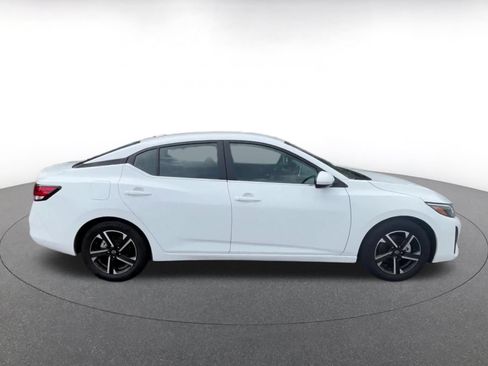 Used 2025 Nissan Sentra SV FWD image 13
