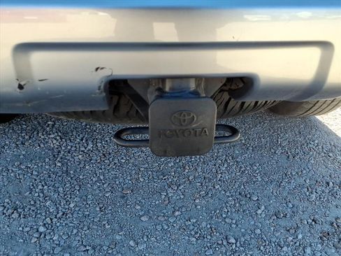 Used 2019 Toyota 4Runner TRD Off-Road Premium image 8