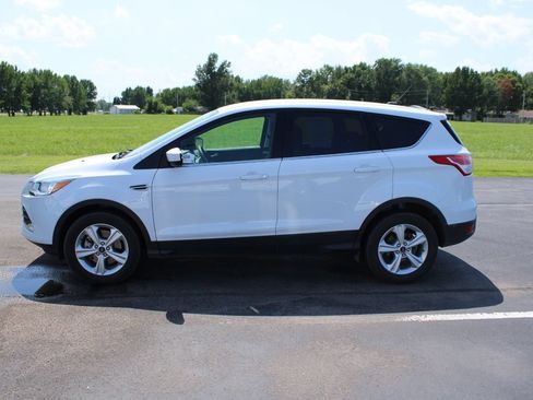 Used 2014 Ford Escape SE AWD/4WD image 9