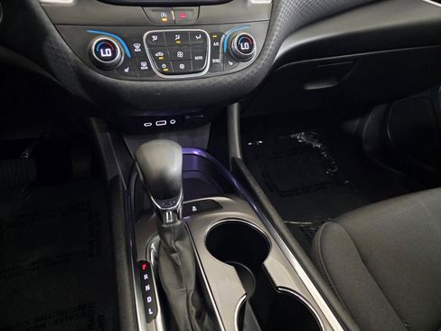 Used 2023 Chevrolet Malibu LT FWD image 26