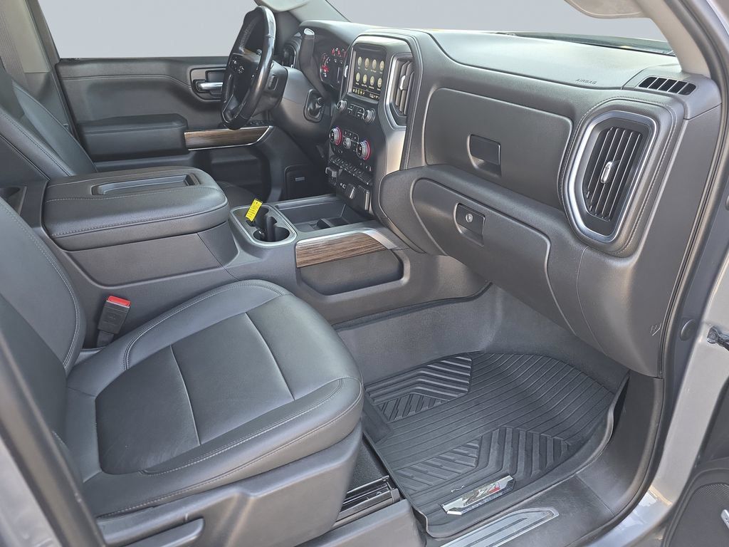 Used 2021 Chevrolet Silverado 1500 RST AWD/4WD image 31