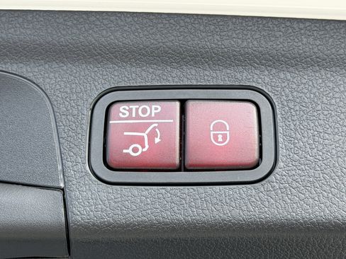 New 2025 Mercedes-Benz GLE 580 4MATIC image 14