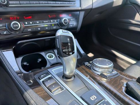 Used 2015 BMW 528i xDrive Sedan AWD/4WD image 24