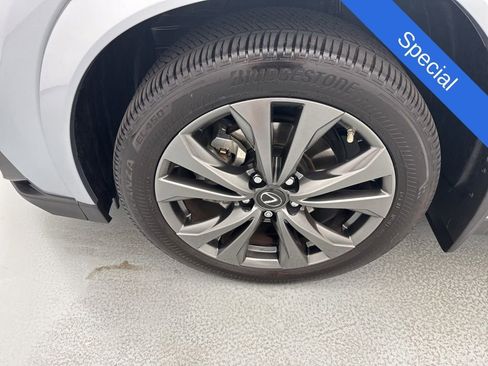 Used 2024 Lexus UX 250h F Sport FWD image 4