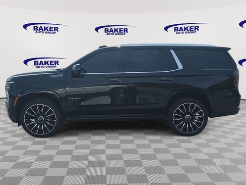 Used 2025 Chevrolet Tahoe High Country AWD/4WD image 8