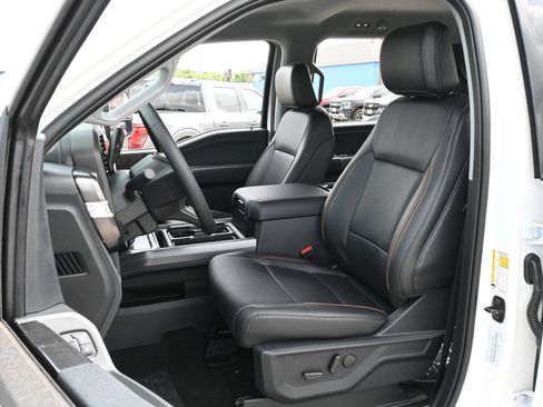 New 2026 Ford F250 Lariat w/ FX4 Off-Road Package AWD/4WD image 17