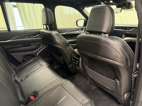 Used 2024 Jeep Grand Cherokee Limited 4xe AWD/4WD image 21