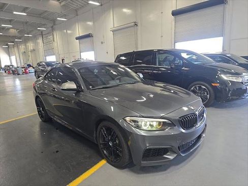 Used 2019 BMW M240i Coupe w/ Premium Package RWD image 4