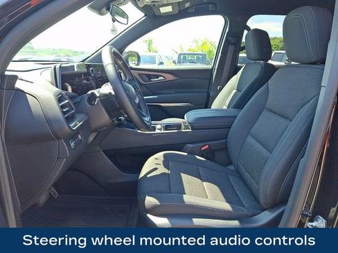 Used 2024 Chevrolet Traverse LT w/ LPO, Floor Liner Package AWD/4WD image 2