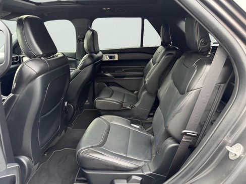 Used 2020 Ford Explorer ST w/ ST Street Pack AWD/4WD image 30